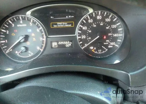 2015 Nissan Altima 2.5 Sl/2.5 Sv/2.5/2.5 S z USA, uszkodzony, nr VIN 1N4AL3AP5FC277684